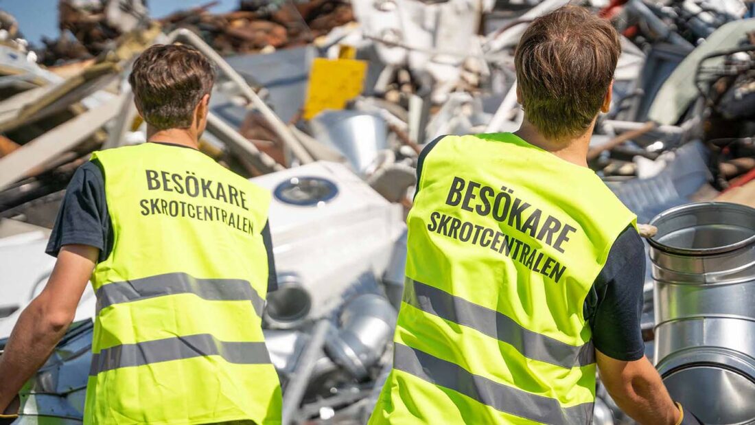 Lämna ditt skrot hos oss